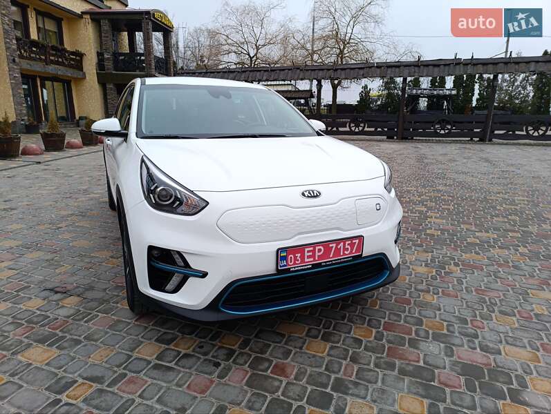 Внедорожник / Кроссовер Kia Niro 2021 в Тернополе