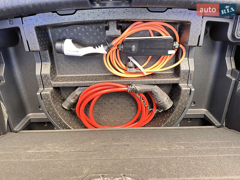 Позашляховик / Кросовер Kia Niro 2020 в Тернополі