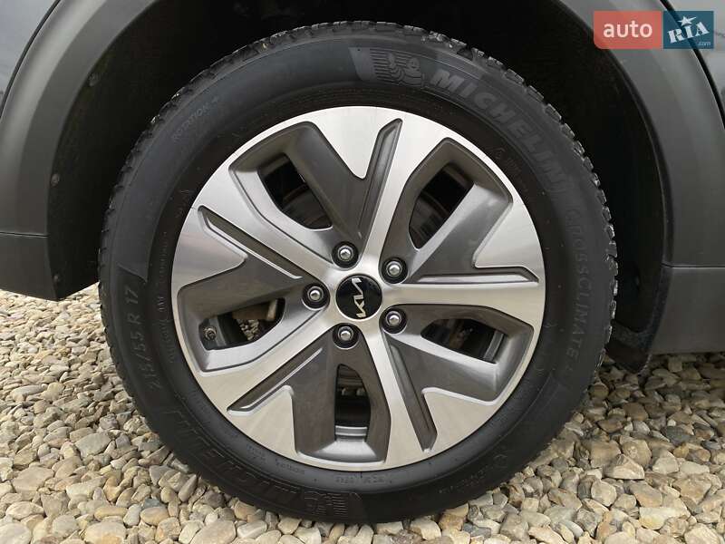 Внедорожник / Кроссовер Kia Niro 2021 в Львове