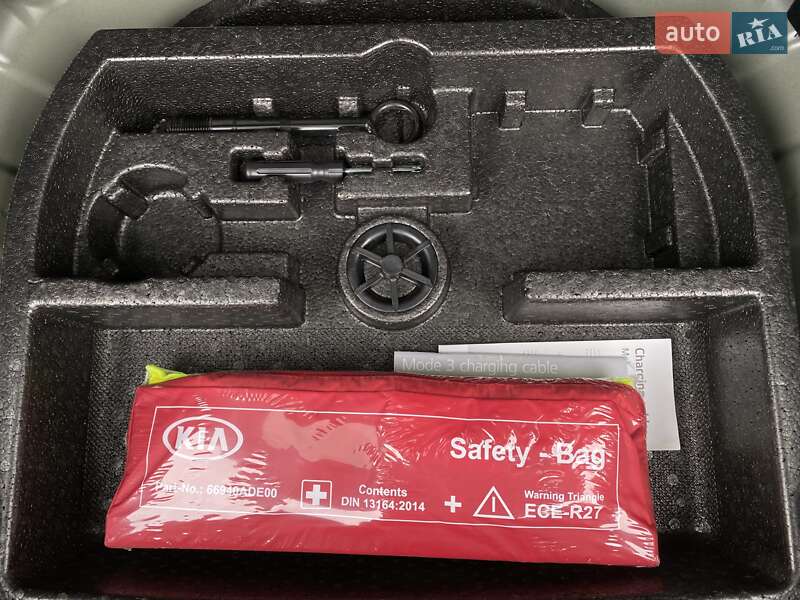 Внедорожник / Кроссовер Kia Niro 2021 в Львове