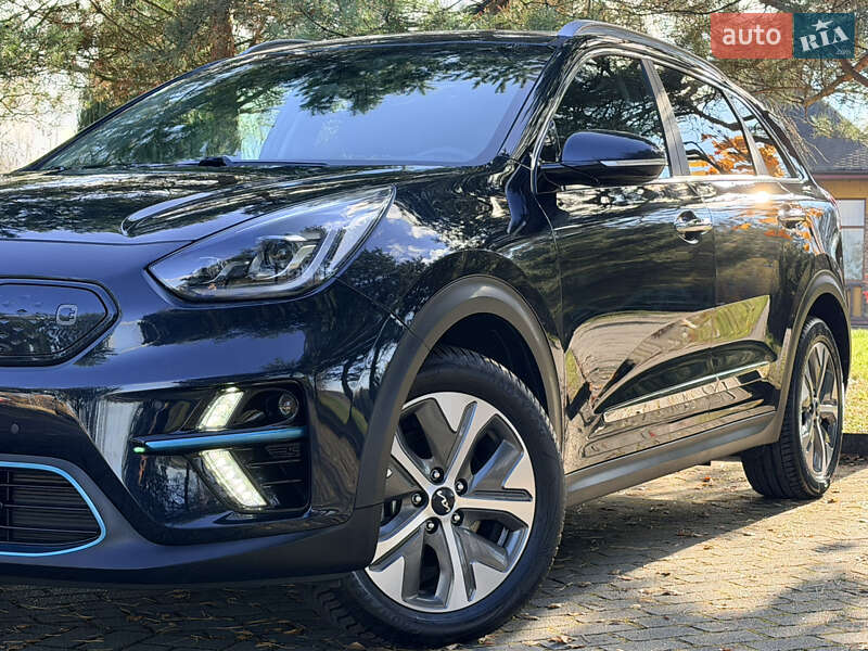Внедорожник / Кроссовер Kia Niro 2022 в Дрогобыче