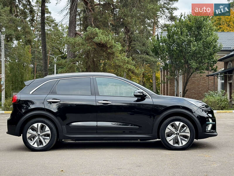 Позашляховик / Кросовер Kia Niro 2020 в Києві