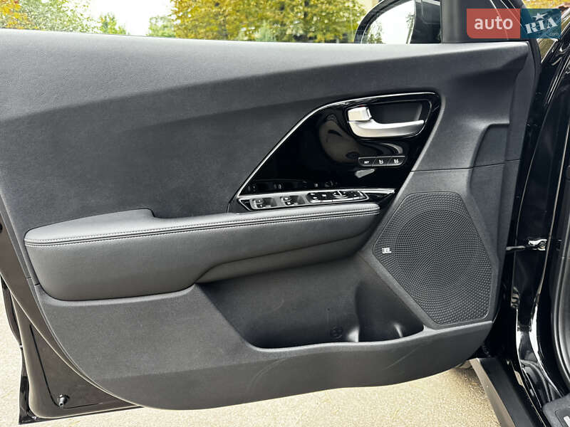 Позашляховик / Кросовер Kia Niro 2020 в Києві