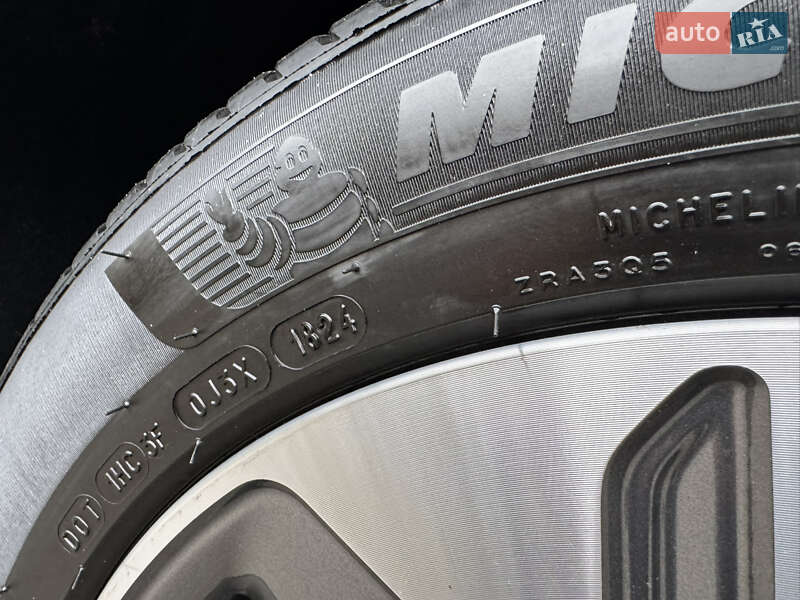 Позашляховик / Кросовер Kia Niro 2020 в Києві