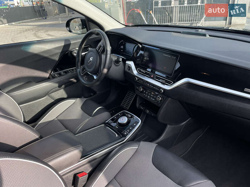 Внедорожник / Кроссовер Kia Niro 2021 в Львове фото 40 Внедорожник / Кроссовер Kia Niro 2021 в Львове