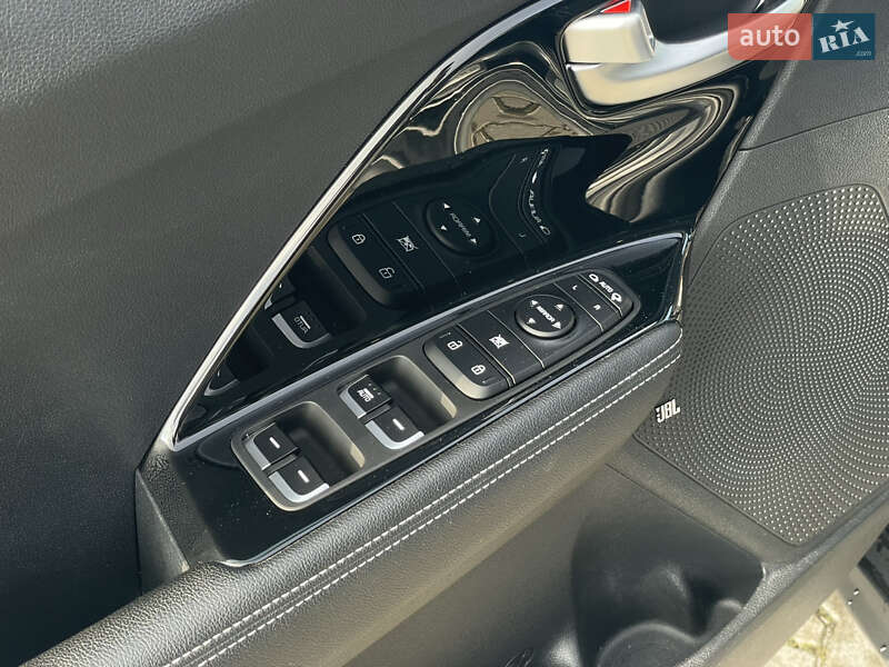Внедорожник / Кроссовер Kia Niro 2021 в Львове фото 44 Внедорожник / Кроссовер Kia Niro 2021 в Львове