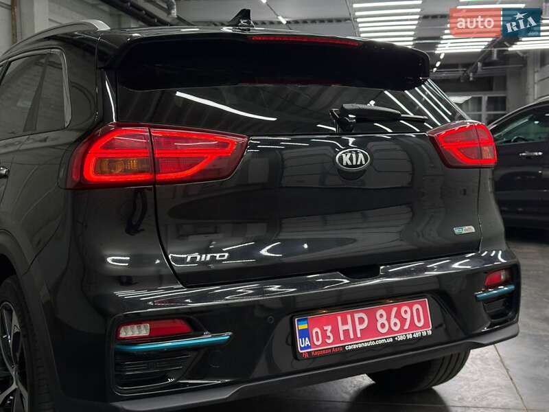 Внедорожник / Кроссовер Kia Niro 2020 в Луцке фото 7 Внедорожник / Кроссовер Kia Niro 2020 в Луцке
