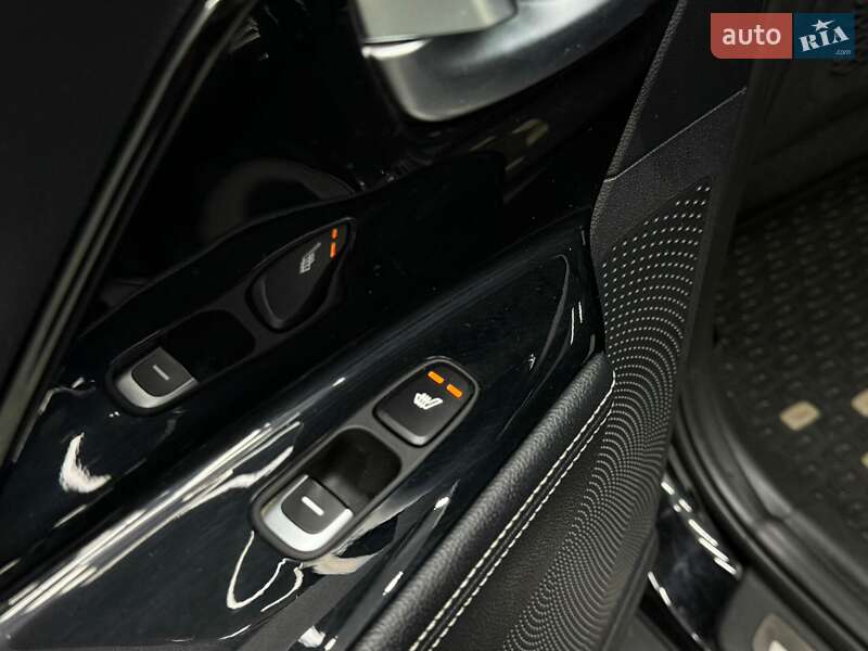 Внедорожник / Кроссовер Kia Niro 2020 в Луцке фото 34 Внедорожник / Кроссовер Kia Niro 2020 в Луцке