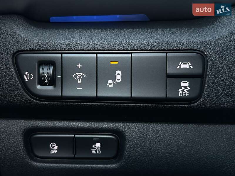 Внедорожник / Кроссовер Kia Niro 2022 в Львове