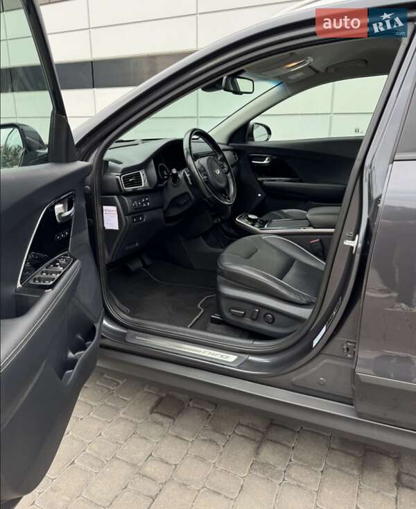 Позашляховик / Кросовер Kia Niro 2020 в Рівному