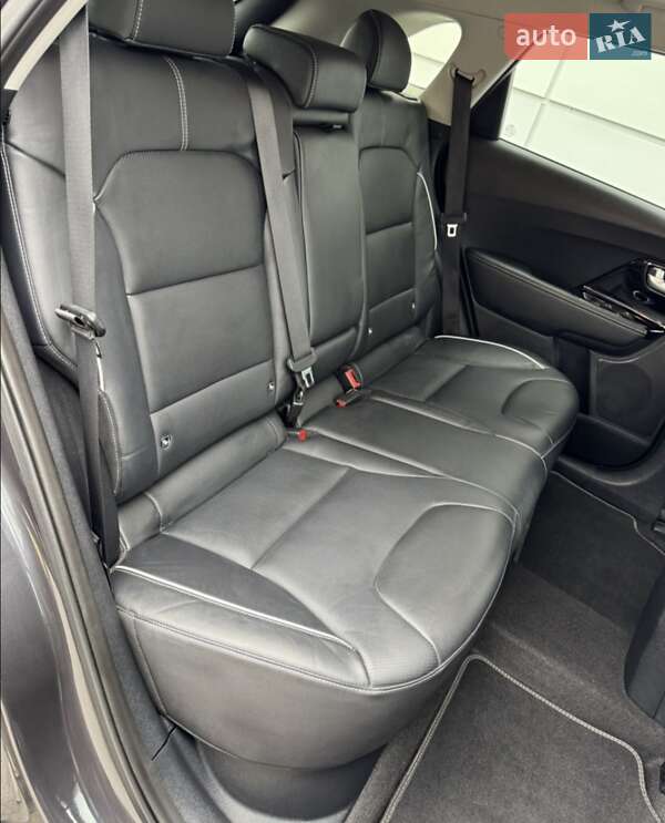 Позашляховик / Кросовер Kia Niro 2020 в Рівному