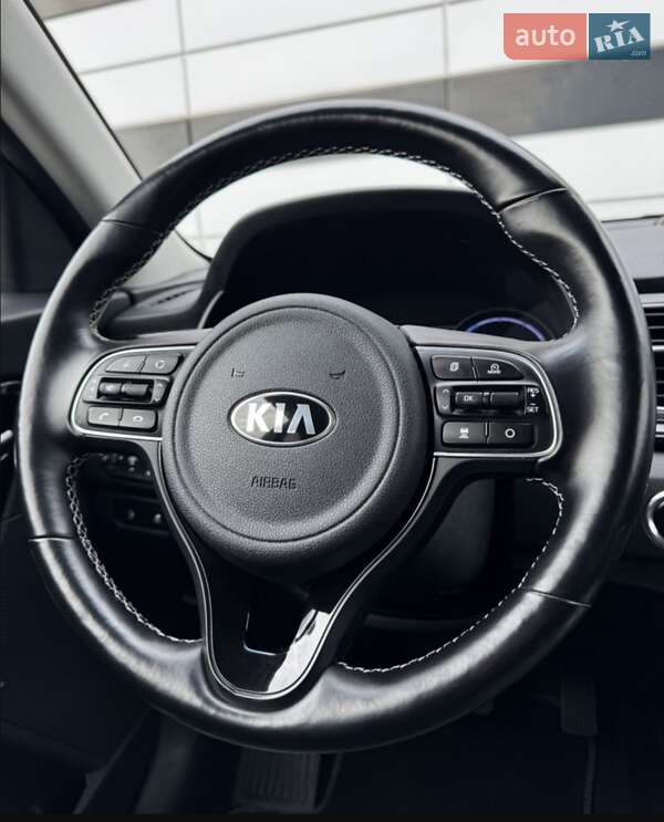 Позашляховик / Кросовер Kia Niro 2020 в Рівному