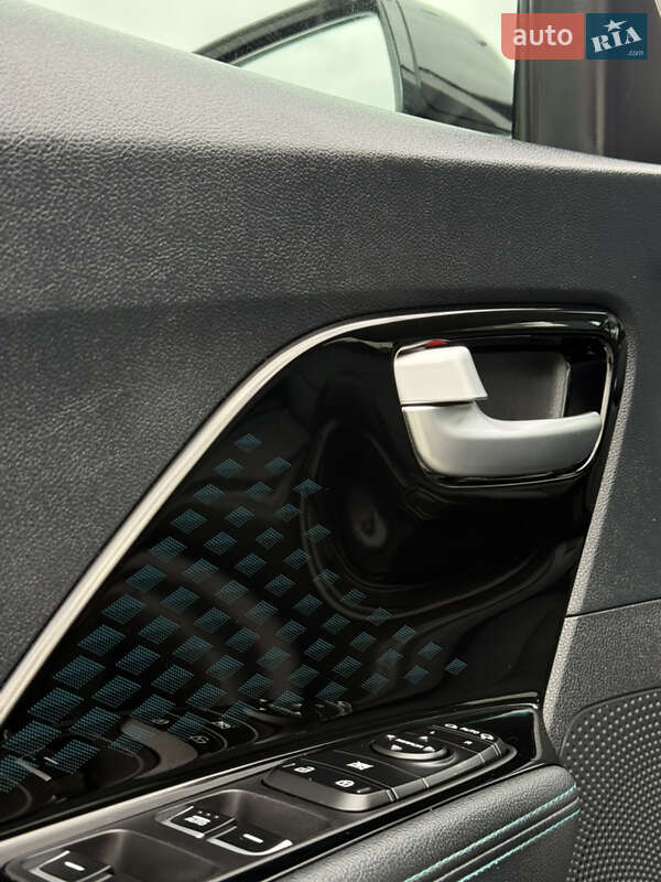 Внедорожник / Кроссовер Kia Niro 2021 в Львове