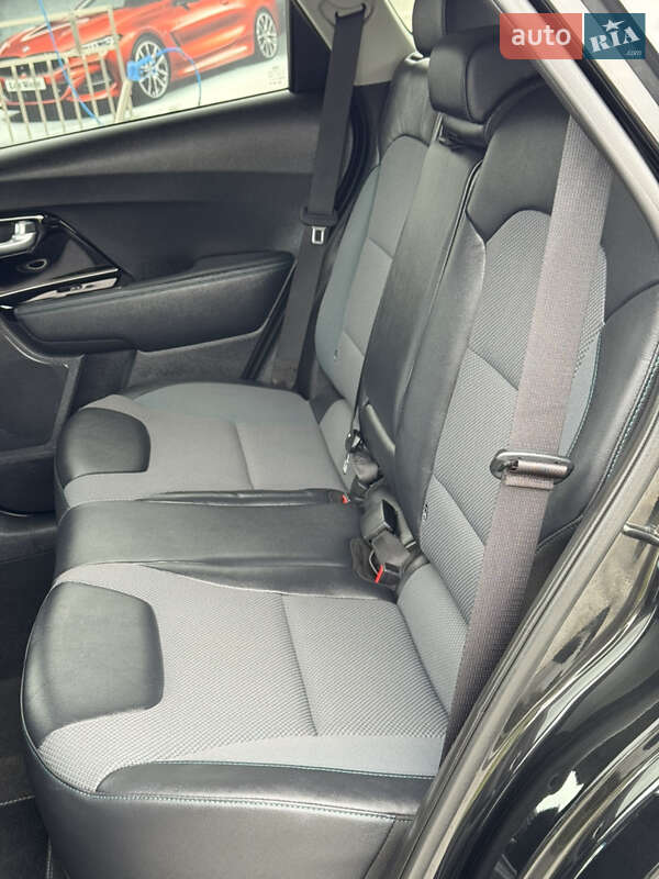 Внедорожник / Кроссовер Kia Niro 2021 в Львове