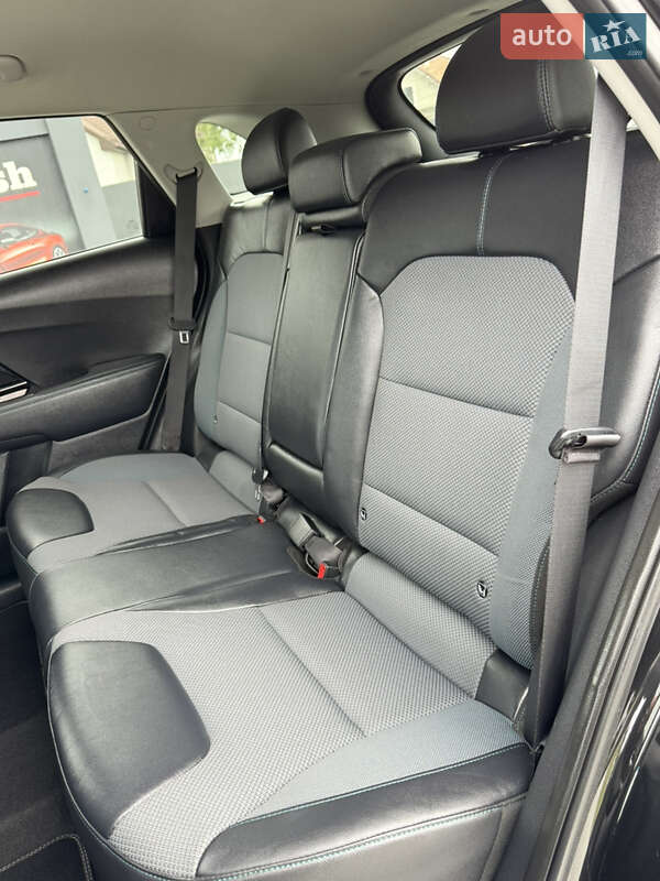 Внедорожник / Кроссовер Kia Niro 2021 в Львове