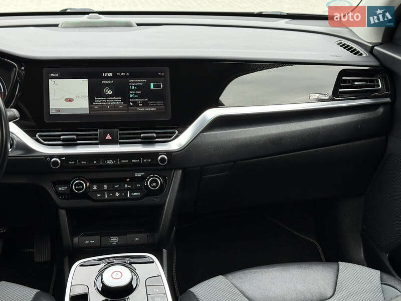 Внедорожник / Кроссовер Kia Niro 2021 в Львове