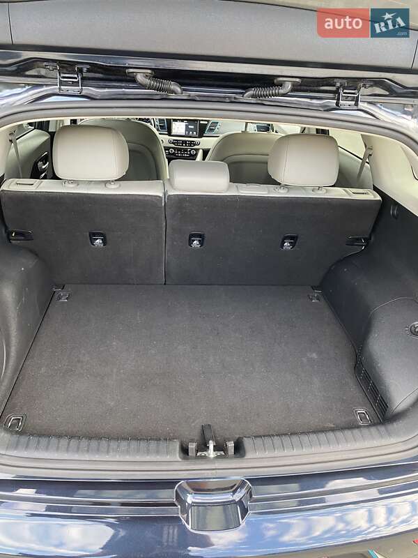 Внедорожник / Кроссовер Kia Niro 2019 в Дрогобыче