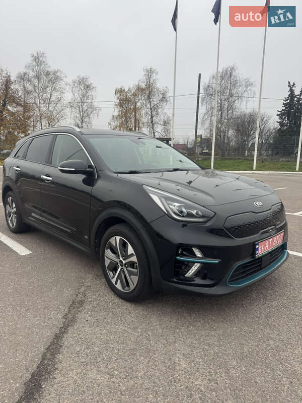 Внедорожник / Кроссовер Kia Niro 2020 в Житомире