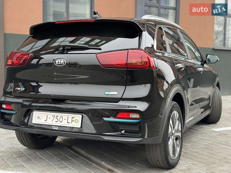 Внедорожник / Кроссовер Kia Niro 2020 в Ровно