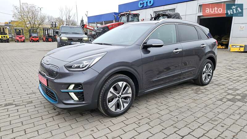 Внедорожник / Кроссовер Kia Niro 2020 в Радомышле