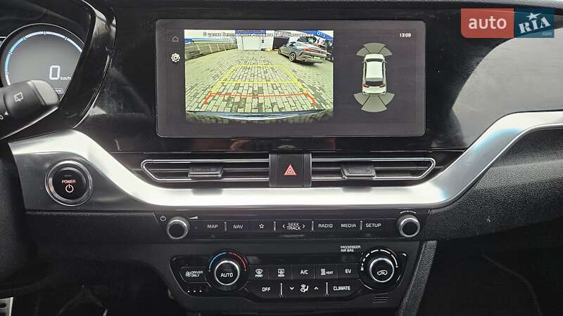 Внедорожник / Кроссовер Kia Niro 2020 в Радомышле