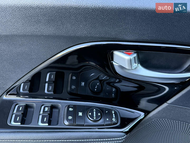 Внедорожник / Кроссовер Kia Niro 2021 в Дрогобыче