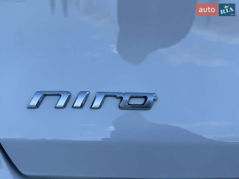 Внедорожник / Кроссовер Kia Niro 2021 в Дрогобыче