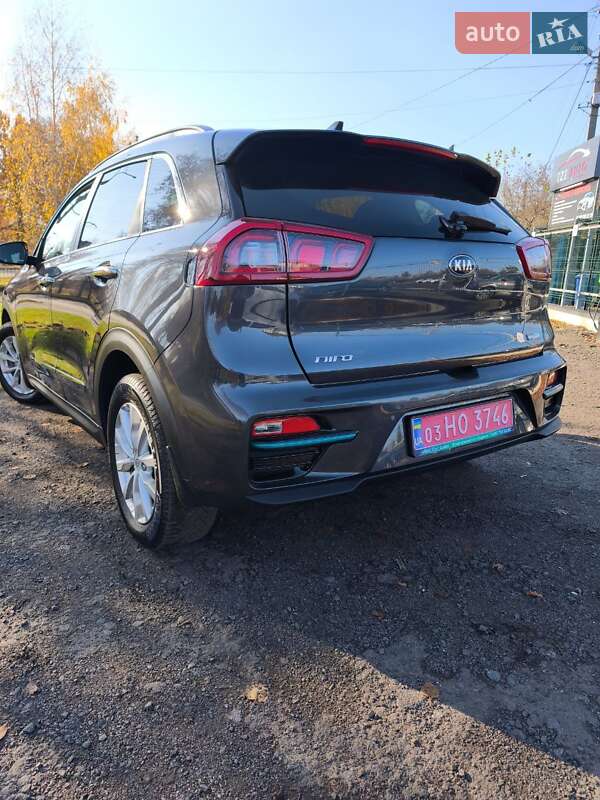 Внедорожник / Кроссовер Kia Niro 2019 в Луцке фото 8 Внедорожник / Кроссовер Kia Niro 2019 в Луцке