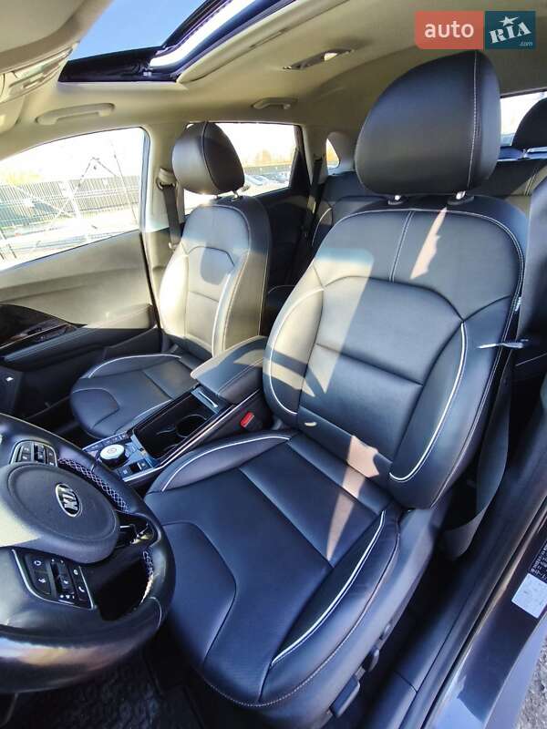 Внедорожник / Кроссовер Kia Niro 2019 в Луцке фото 23 Внедорожник / Кроссовер Kia Niro 2019 в Луцке