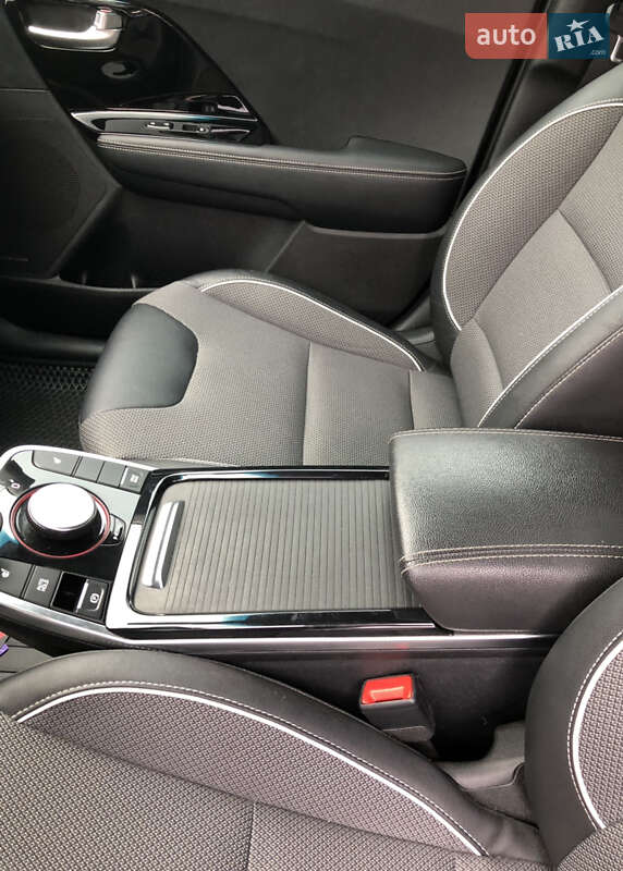 Внедорожник / Кроссовер Kia Niro 2021 в Ровно