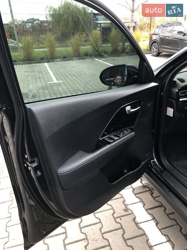 Внедорожник / Кроссовер Kia Niro 2021 в Ровно