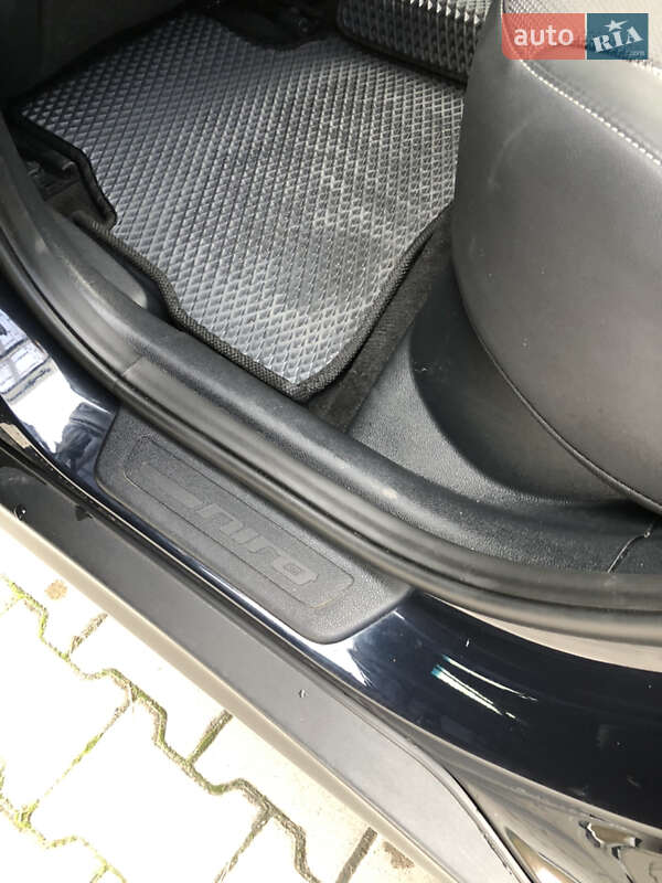 Внедорожник / Кроссовер Kia Niro 2021 в Ровно