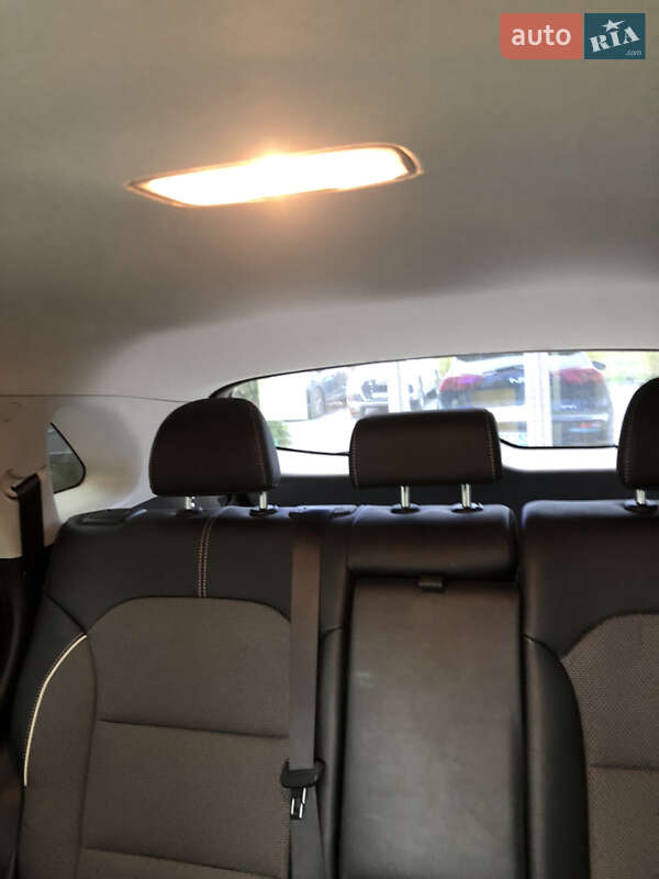 Внедорожник / Кроссовер Kia Niro 2021 в Ровно