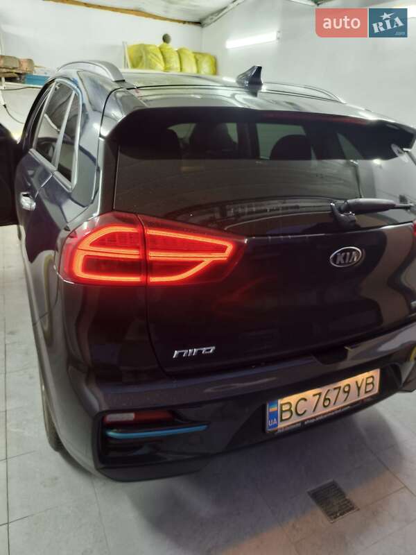 Внедорожник / Кроссовер Kia Niro 2021 в Львове