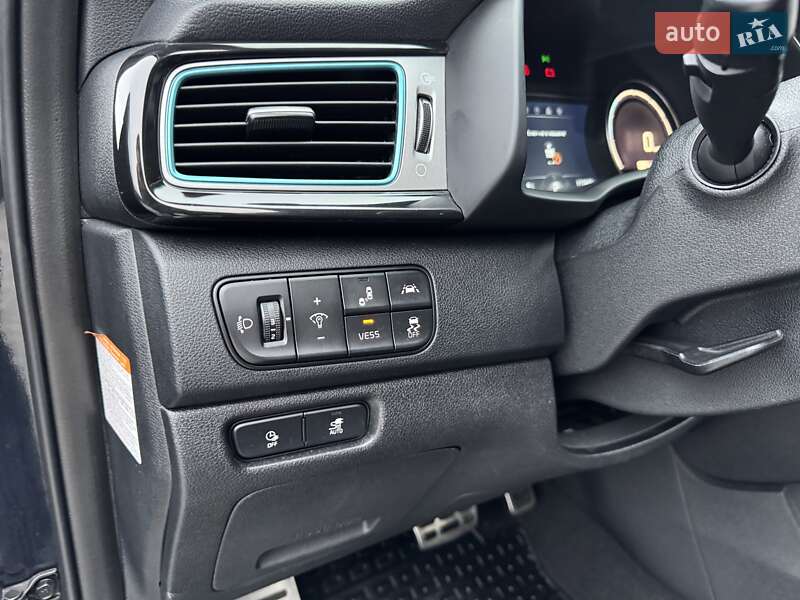 Внедорожник / Кроссовер Kia Niro 2019 в Ровно