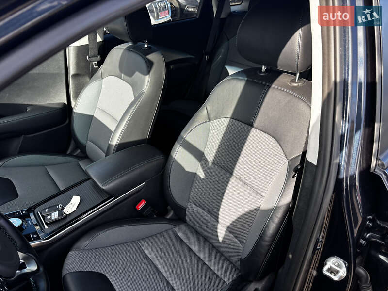 Внедорожник / Кроссовер Kia Niro 2020 в Львове