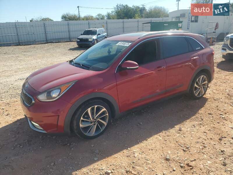 Позашляховик / Кросовер Kia Niro 2017 в Львові