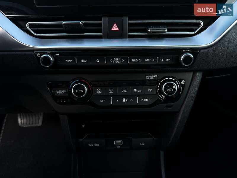 Внедорожник / Кроссовер Kia Niro 2021 в Львове