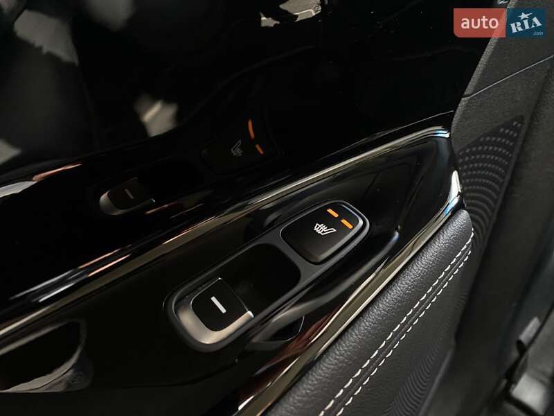 Внедорожник / Кроссовер Kia Niro 2020 в Львове