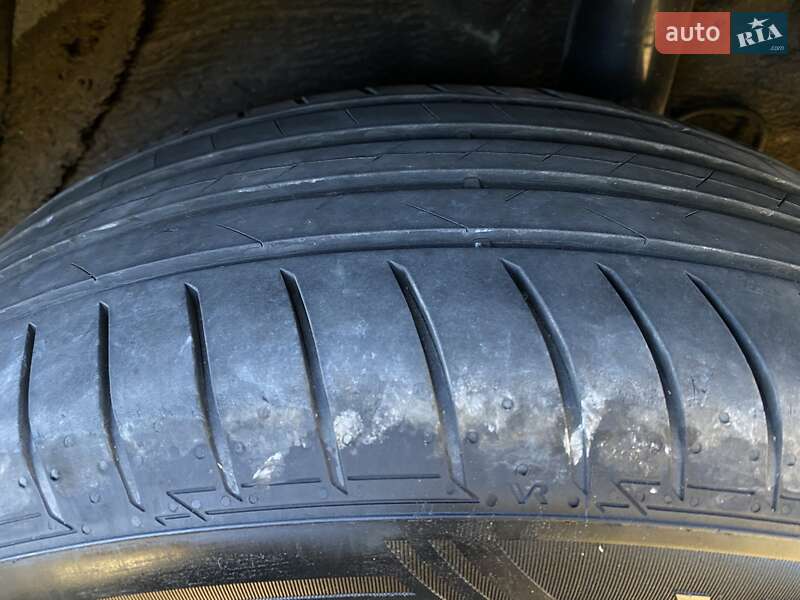 Внедорожник / Кроссовер Kia Niro 2020 в Львове