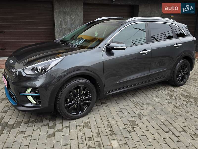 Внедорожник / Кроссовер Kia Niro 2021 в Тернополе фото 4 Внедорожник / Кроссовер Kia Niro 2021 в Тернополе