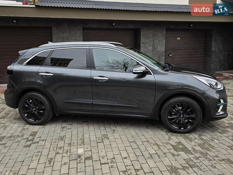 Внедорожник / Кроссовер Kia Niro 2021 в Тернополе фото 12 Внедорожник / Кроссовер Kia Niro 2021 в Тернополе