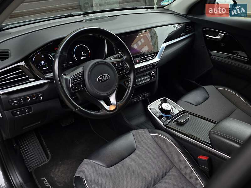 Внедорожник / Кроссовер Kia Niro 2021 в Тернополе фото 24 Внедорожник / Кроссовер Kia Niro 2021 в Тернополе