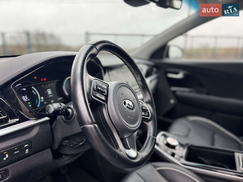 Позашляховик / Кросовер Kia Niro 2020 в Рівному