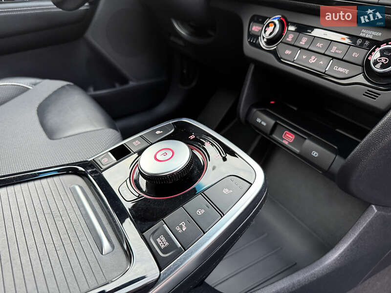 Внедорожник / Кроссовер Kia Niro 2021 в Ровно