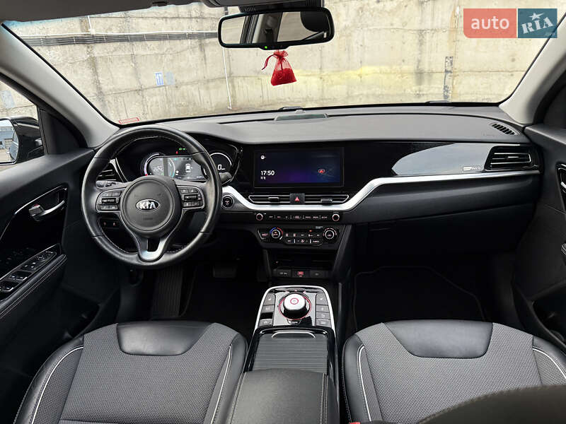 Внедорожник / Кроссовер Kia Niro 2021 в Ровно