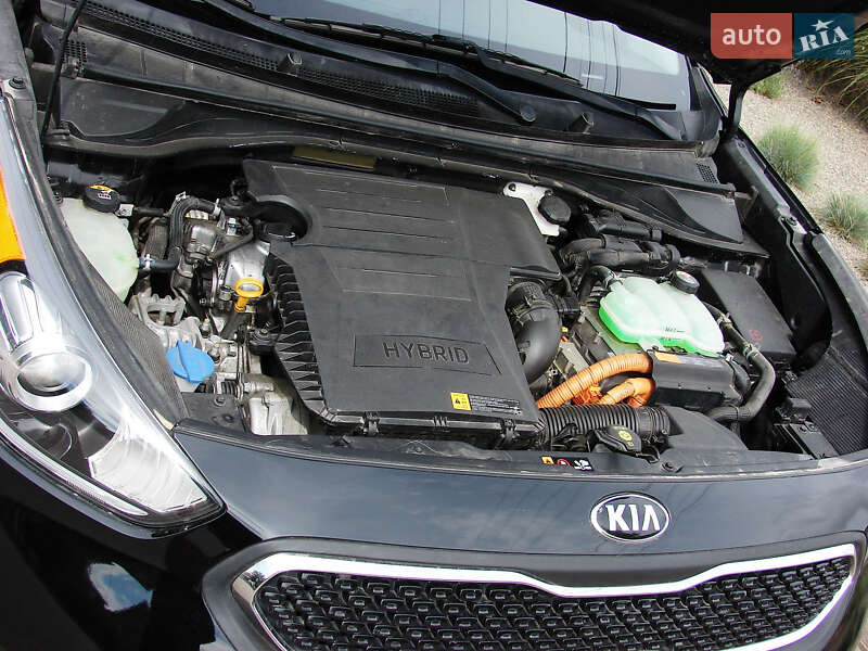 Внедорожник / Кроссовер Kia Niro 2017 в Одессе фото 29 Внедорожник / Кроссовер Kia Niro 2017 в Одессе
