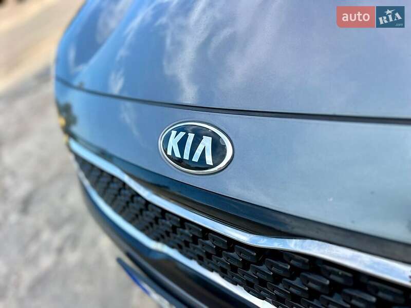 Внедорожник / Кроссовер Kia Niro 2017 в Виннице
