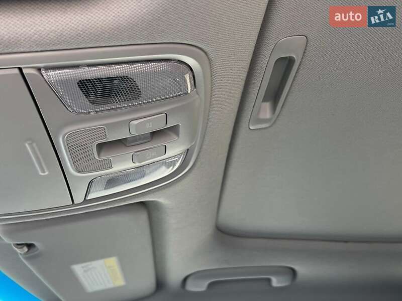 Внедорожник / Кроссовер Kia Niro 2017 в Виннице