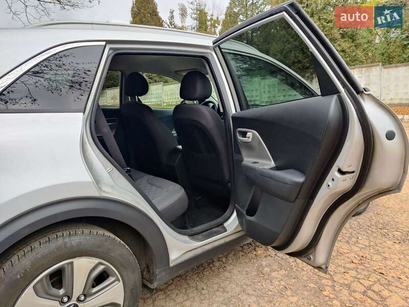 Внедорожник / Кроссовер Kia Niro 2021 в Львове